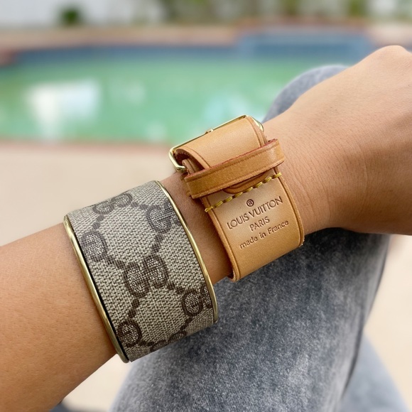 Gucci Monogram Wide Cuff Bangle in Gold - Picture 1 of 11